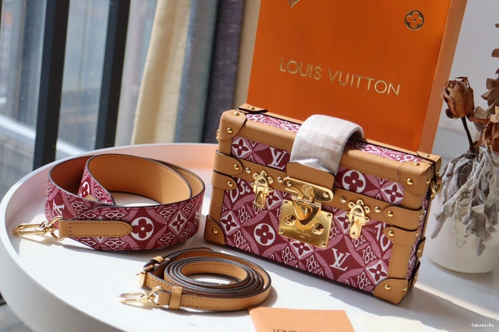 LOUIS VUITTON PETITE 1854 SINCE MALLE 0301